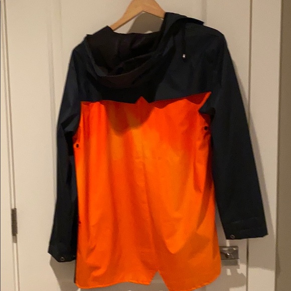Rains navy/orange rain jacket - Picture 3 of 3